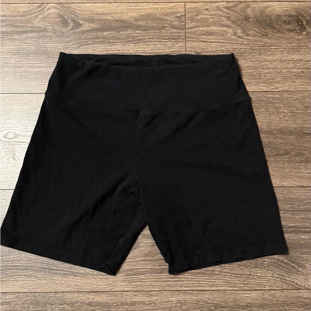Hollister Women's Black Bike Shorts